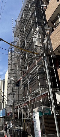 家庭用太陽光発電と蓄電池の設置から交換工事ました。