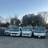 現場に合わせてトラックを選んで行く事もできます。